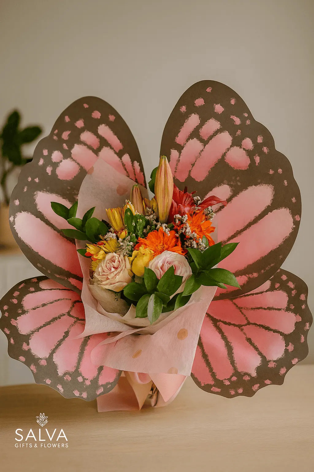 Flores Regalo Rosas, Gerberas, Lirios Tipo Mariposa - Edición Salva